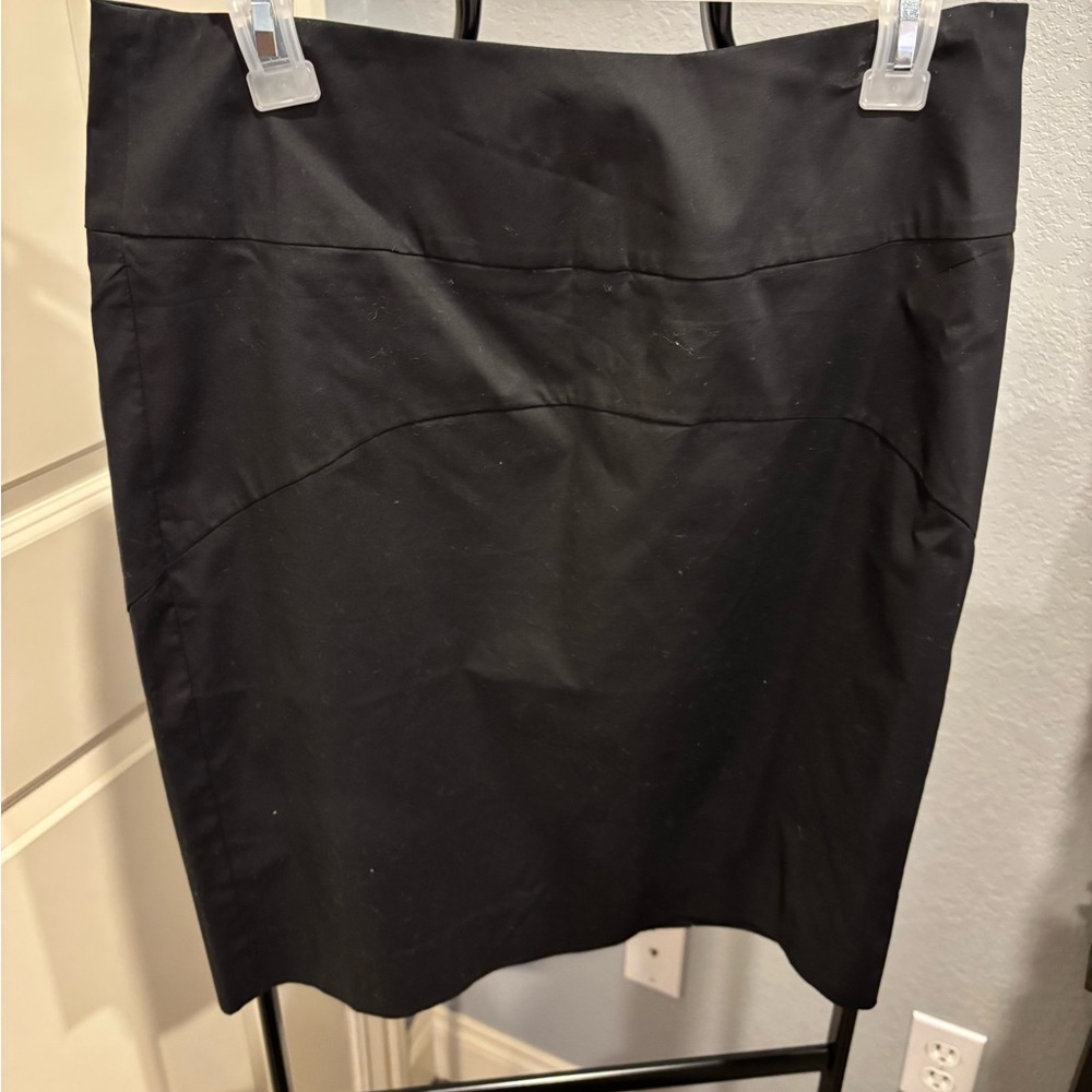 GAP Black Pencil Skirt Knee-Length Workwear